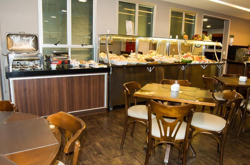 Impar Nova Hotel